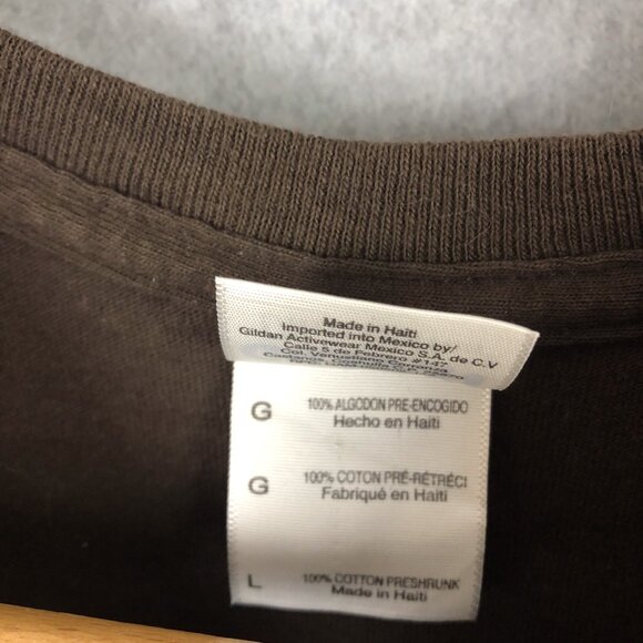 Cheers Boston Brown Graphic Tee Shirt Size Large - Picture 6 of 6